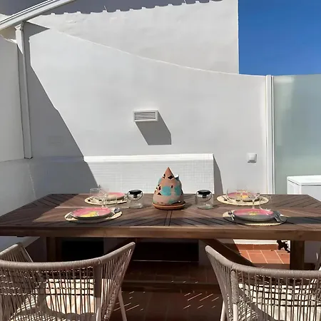 The Marbella Beach House - 4Min Walk To The Sea Exterior photo
